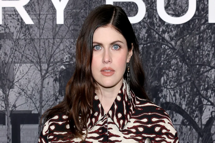 Alexandra Daddario Height