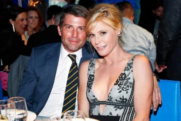 Julie Bowen Husband